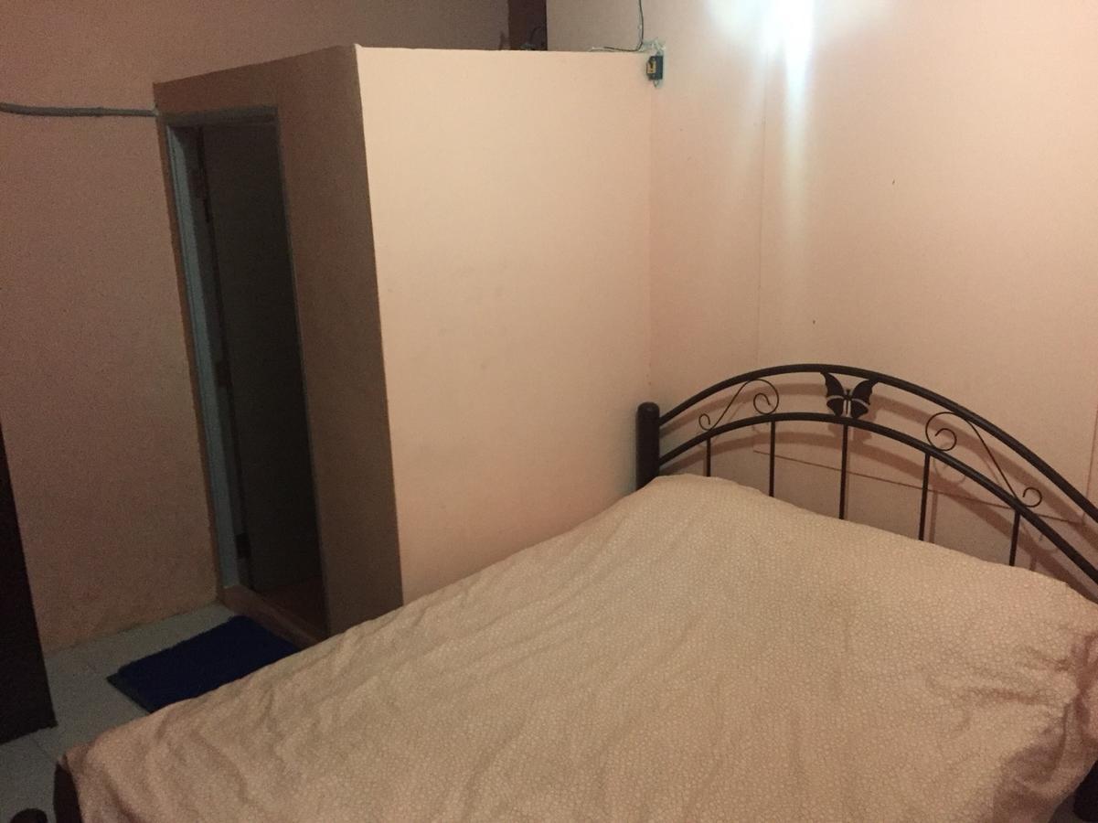 Big Orange Localstay At Siam Банкок Екстериор снимка